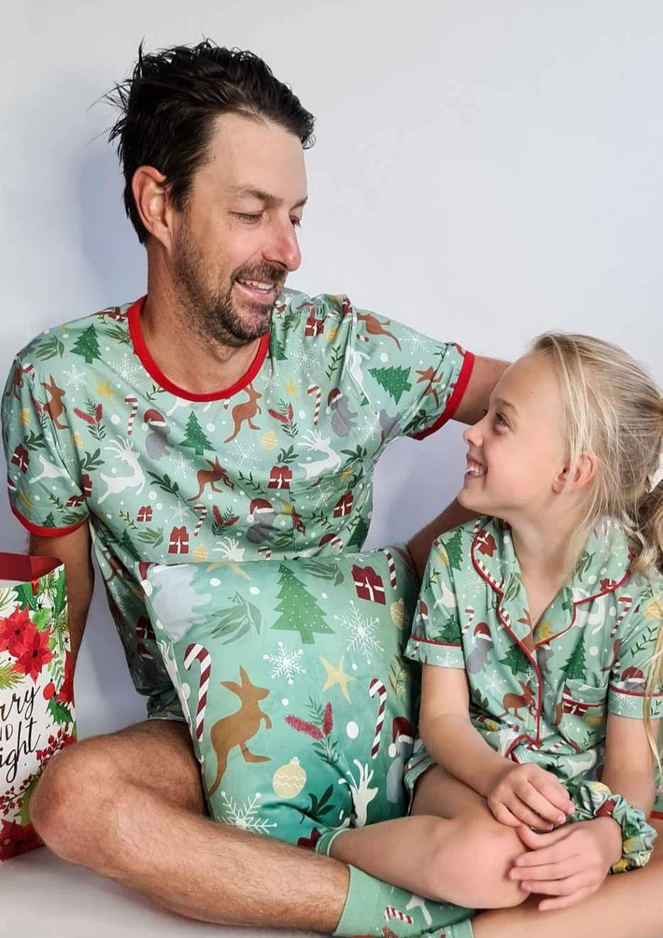 Peggy Road - Men’s/Unisex Australiana Christmas Pyjamas